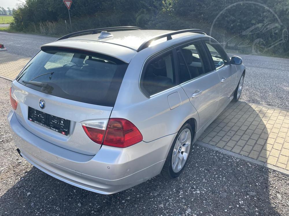 BMW 3 2.5  Xi Touring 4x4