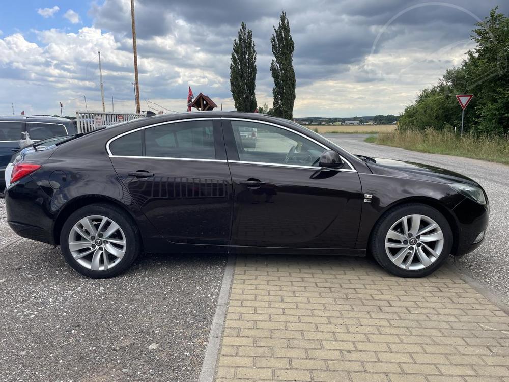 Opel Insignia 1.4 turbo 103kw