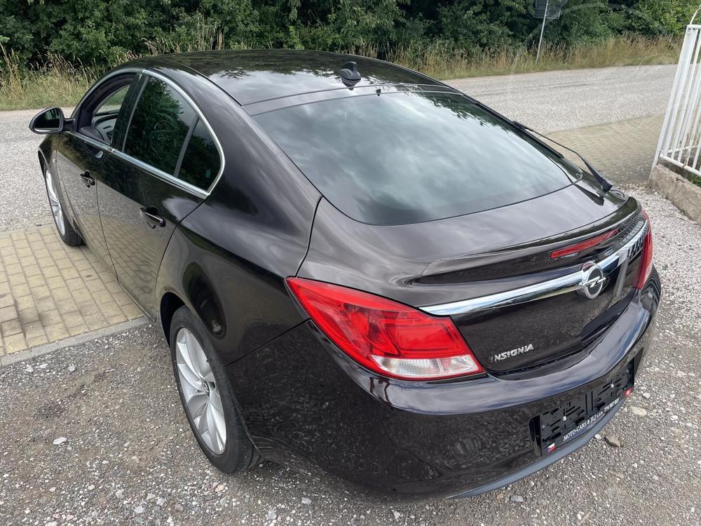 Opel Insignia 1.4 turbo 103kw