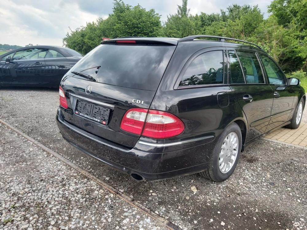 Mercedes-Benz E E 320 CDI, 165 KW