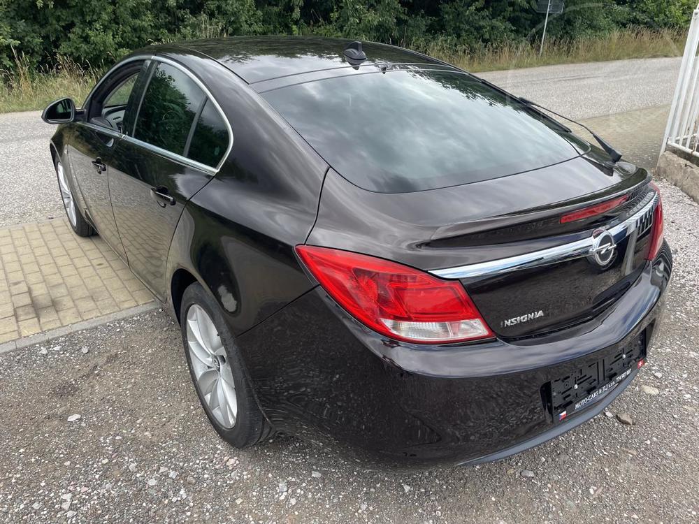 Opel Insignia 1.4 turbo 103kw