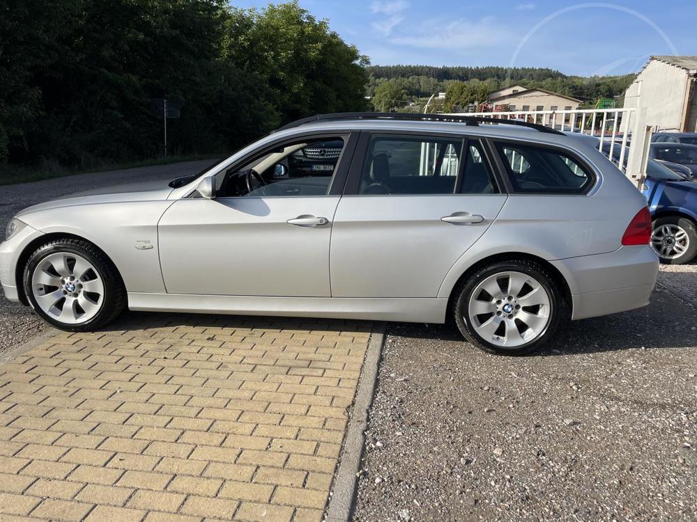 BMW 3 2.5  Xi Touring 4x4