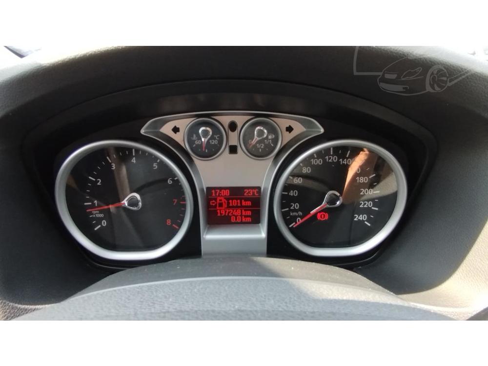 Ford Focus 1.6 16V  ++ TOP  STAV ++