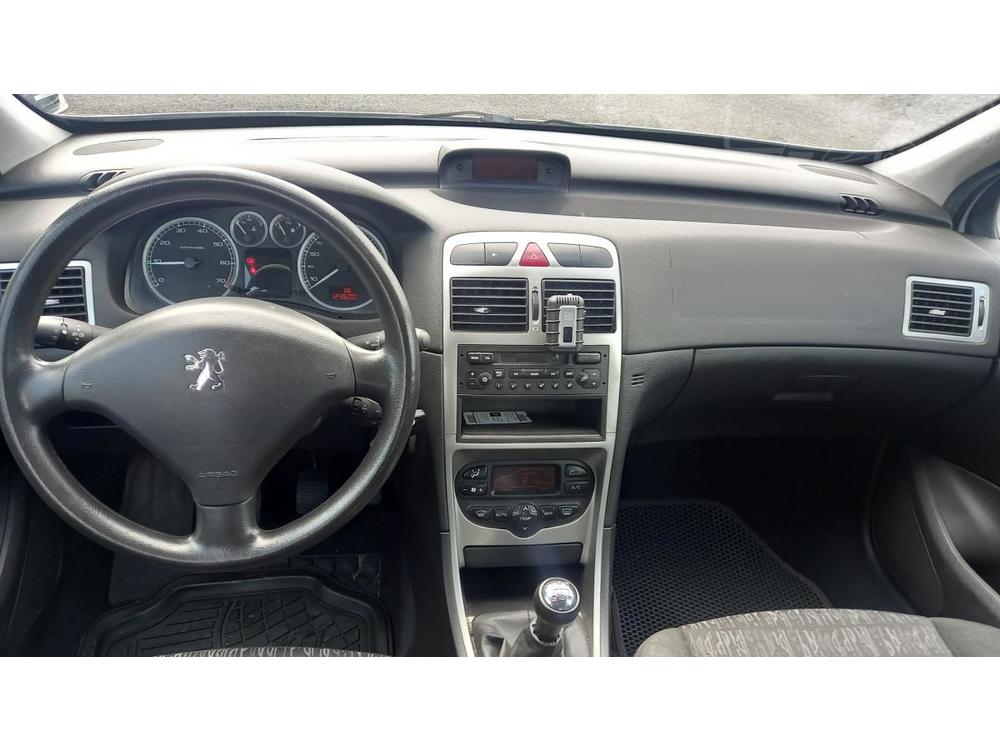 Peugeot 307 1.4  8v