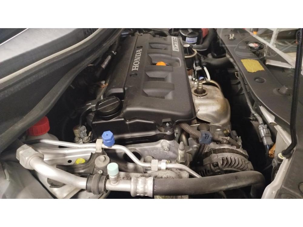 Honda Civic 1.8 VTi  FULL SERVIS