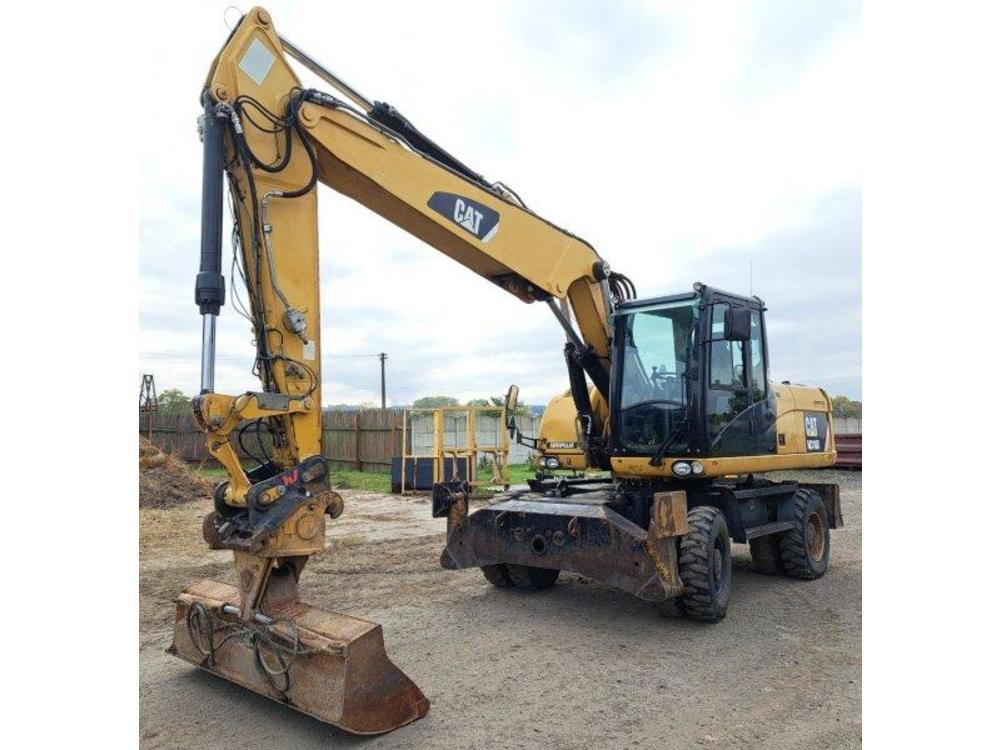 Caterpillar  318D bagr 20t opry (SPZ)svah