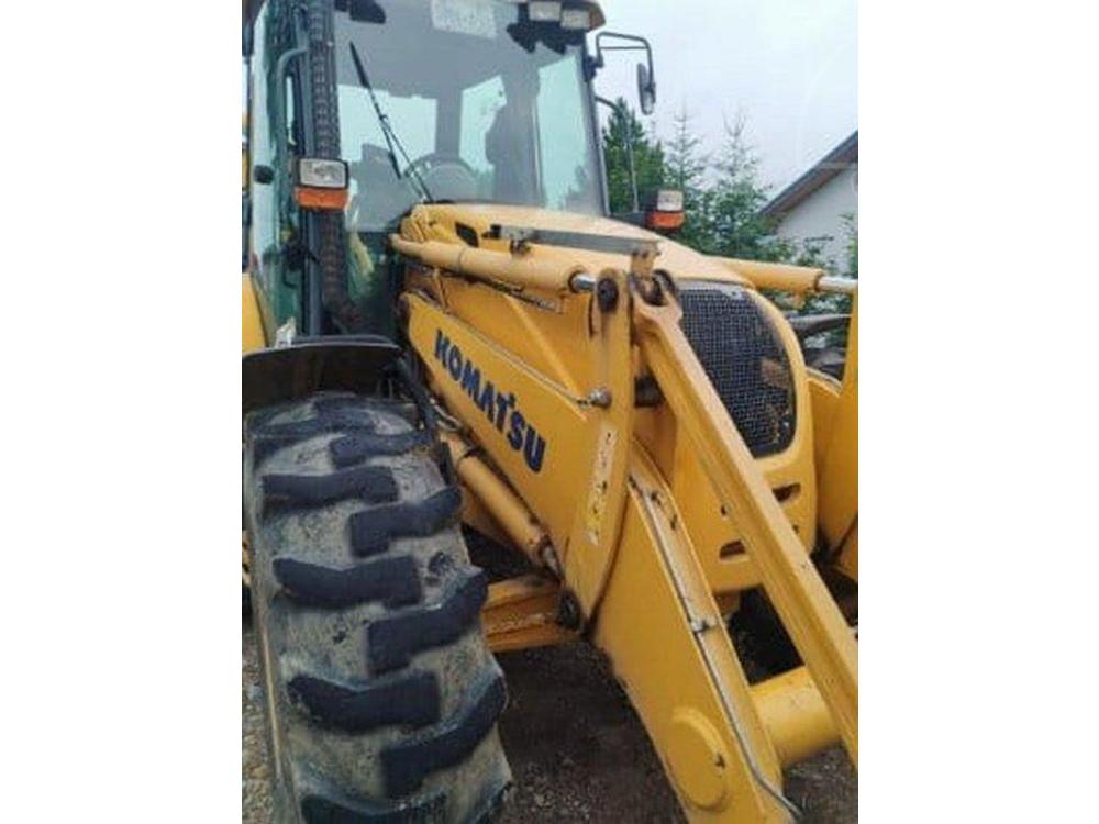 Komatsu  WB97S traktorbagr 4lopaty