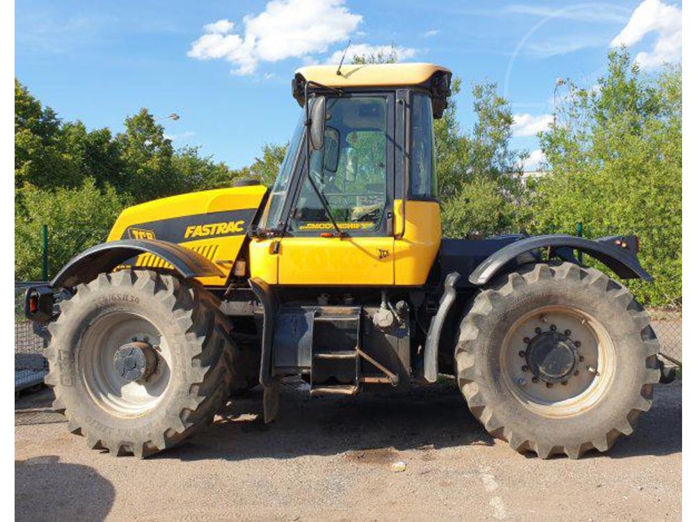 Jin  JCB Fastrac 3185