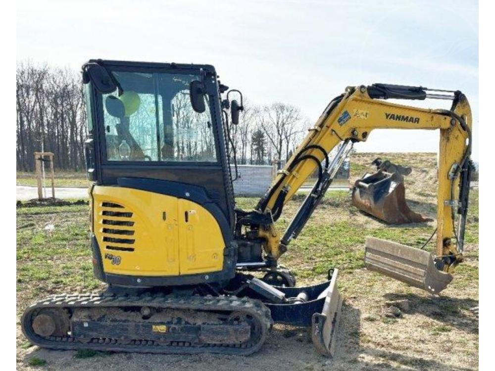 Yanmar  ViO38 minibagr 3.8t, 3lopaty