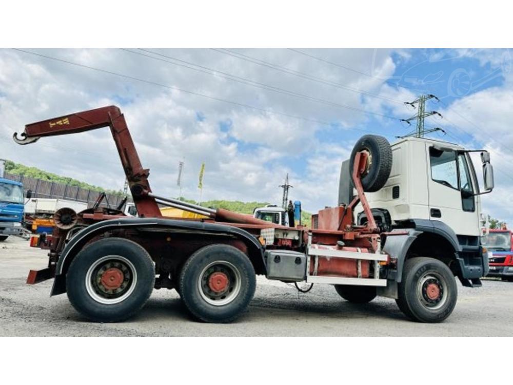 Iveco 29 6x6 hkovka /26 t