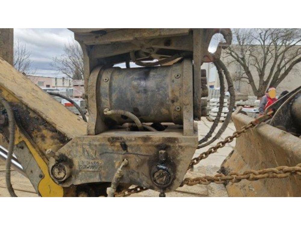 Caterpillar  M317 F bagr opry powertilt