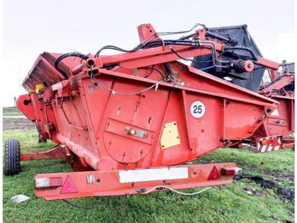 Massey Ferguson  MF40 RS (13t, 6m servisovan