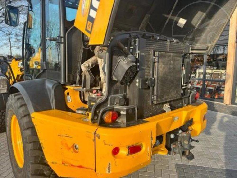 JCB  8t TELESKOP na 5.8m/3.8t