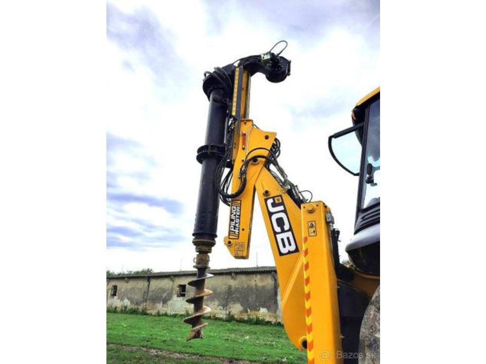 JCB  4CX Piling +vrtk traktorbagr