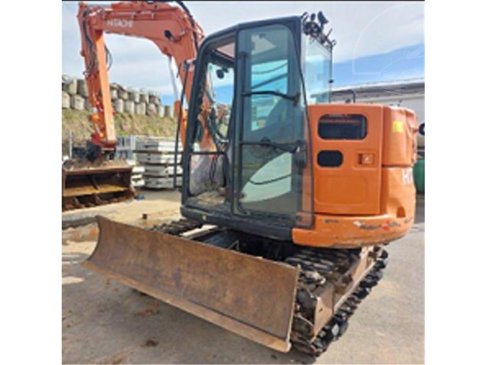 Hitachi  9t bagr offset mimoos 3lopaty