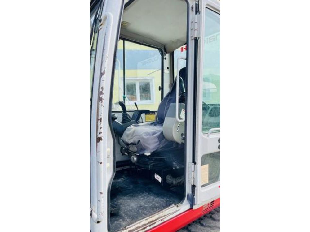 Takeuchi  175 TB (7t bagr powertilt