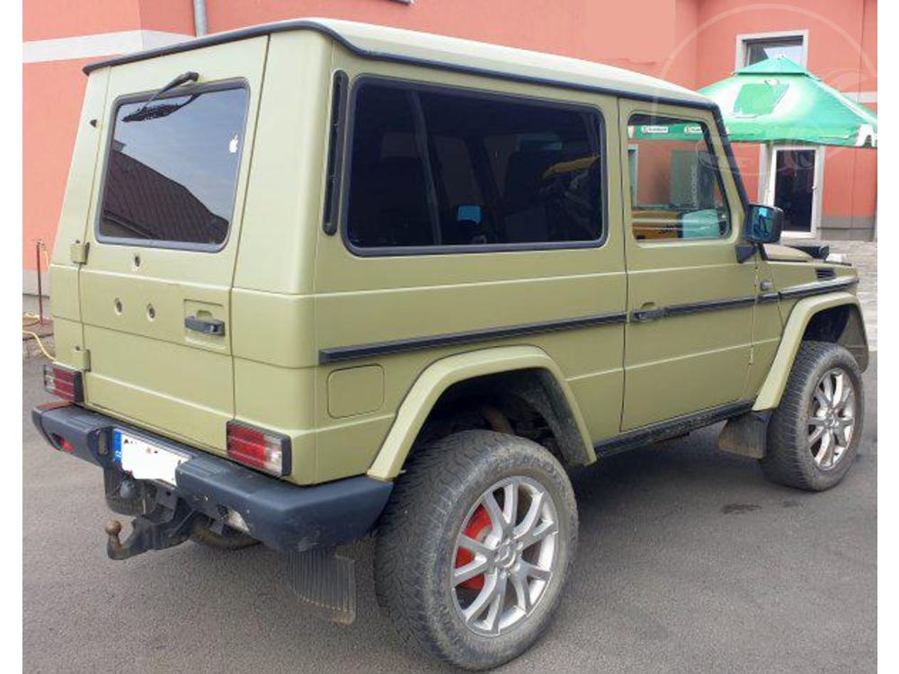 Mercedes-Benz G 300 TD 5V automat ke klima