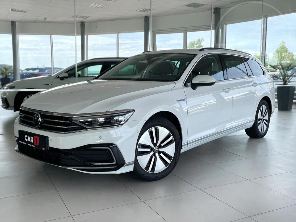 Prodm Volkswagen Passat GTE 160kW DSG*MatrixLED*Mas