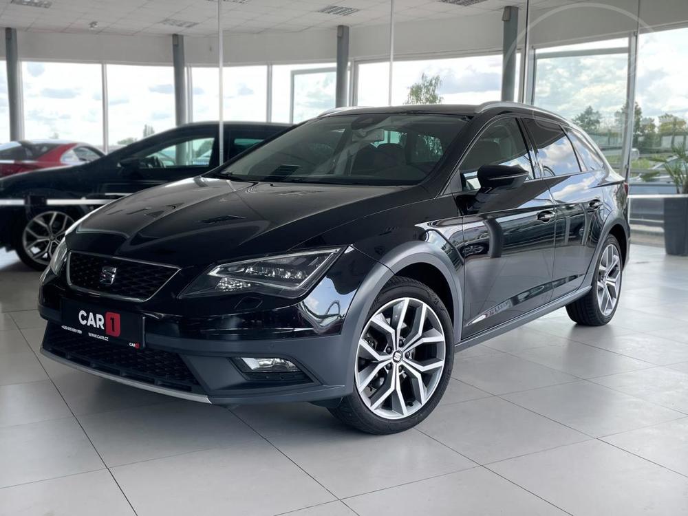 Prodm Seat Leon 2.0TDI 135kW*DSG*4Drive*X-PERI