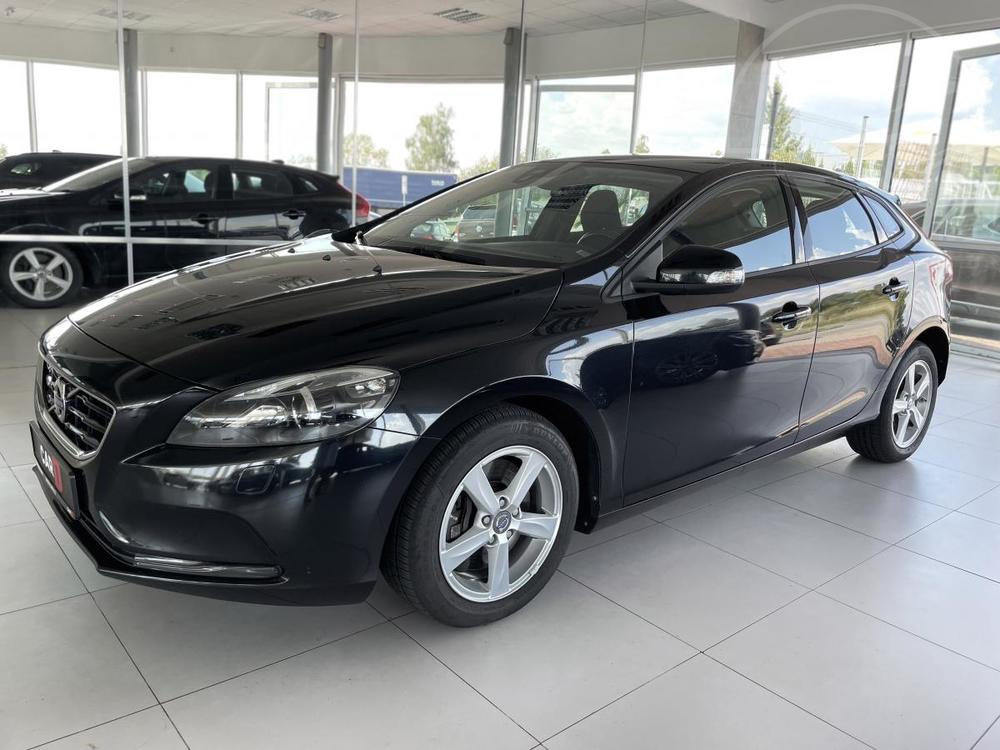 Volvo V40 D3 110kW*Xenon*PDC*Vyh.Sedad