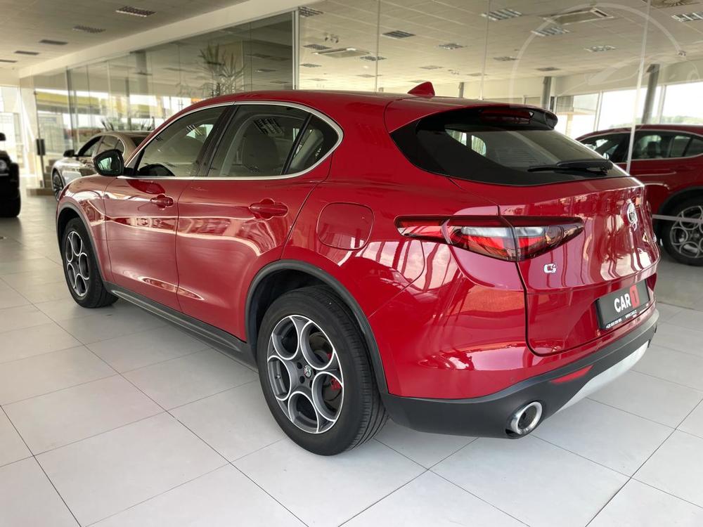 Alfa Romeo Stelvio 2,2JTDM Q4*154kW*AUT*KeyLess