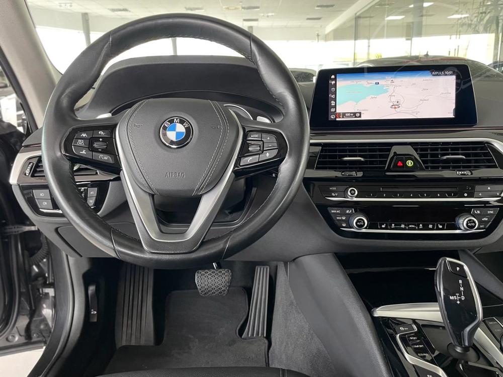 BMW 530 i xDrive*360kam*KeyLess*DPH