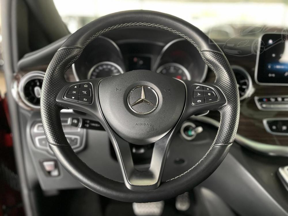 Mercedes-Benz V 300d AMG 4Matic*AirMatic*360K