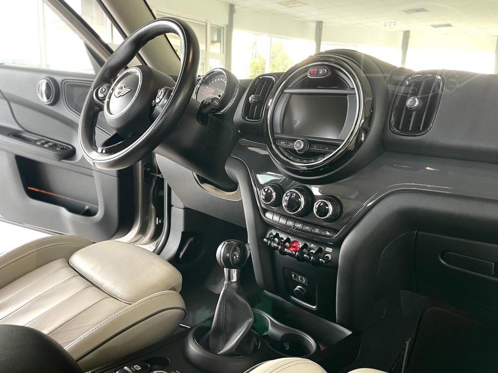 Mini Countryman 2,0D 110kW*LED*KeyLess*Nav*K