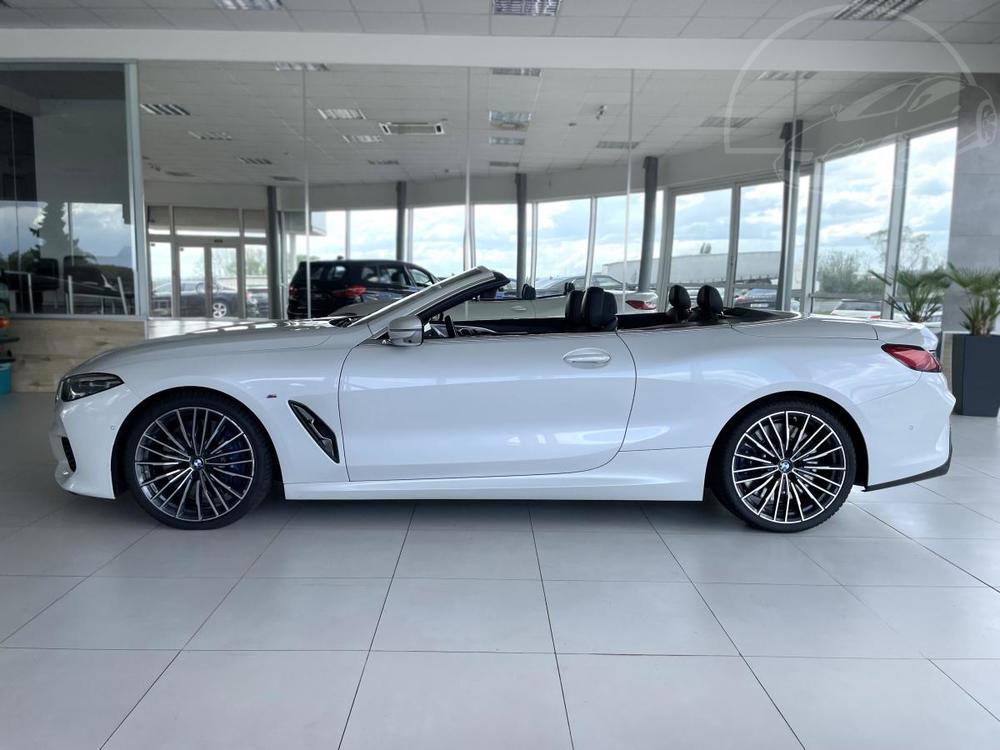 BMW 8 M850i xDrive*Cabrio*Max.Vbava