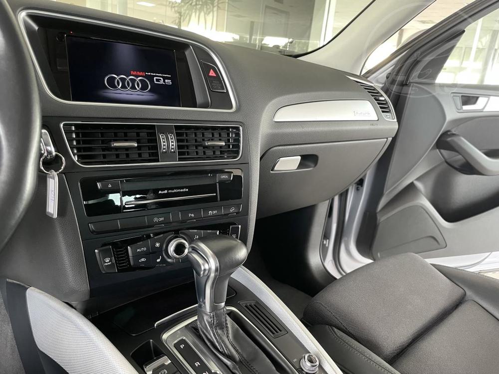 Audi Q5 2,0TDI*140kW*S-LINE*REZERVACE!