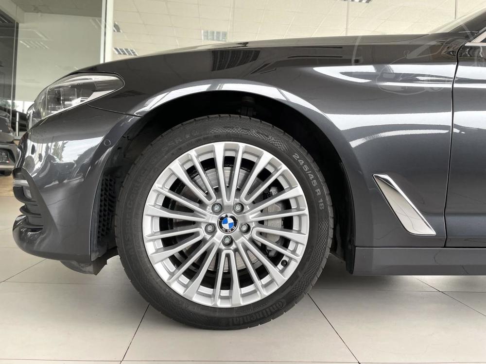 BMW 530 i xDrive*360kam*KeyLess*DPH