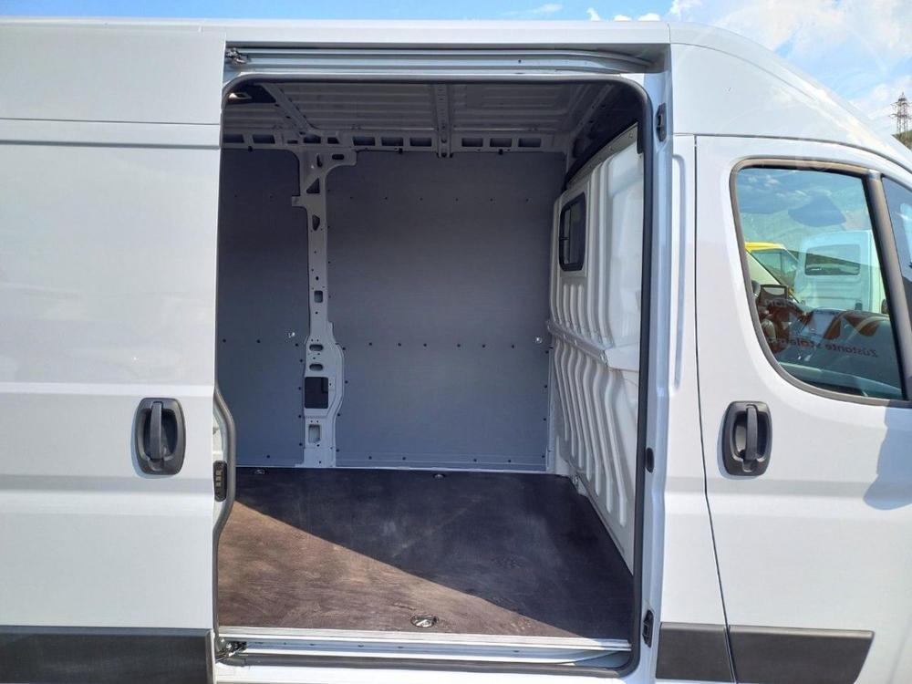 Fiat Ducato BEV 47 kWh L3H2