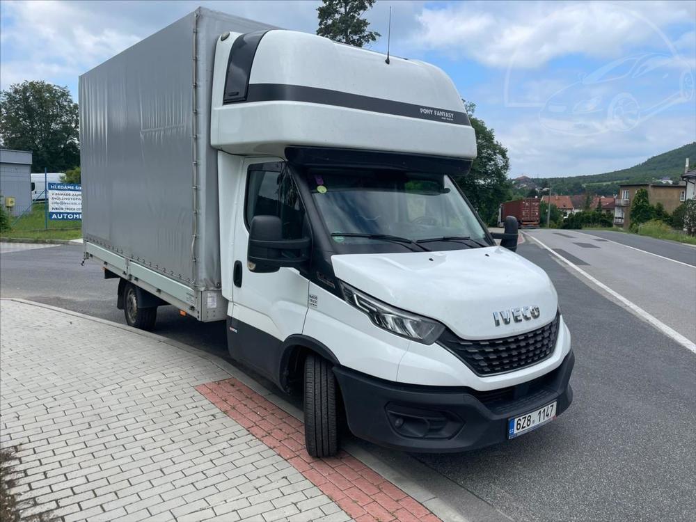 Iveco Daily 3,0 35S18 V  8 PALETA+PLACHTA