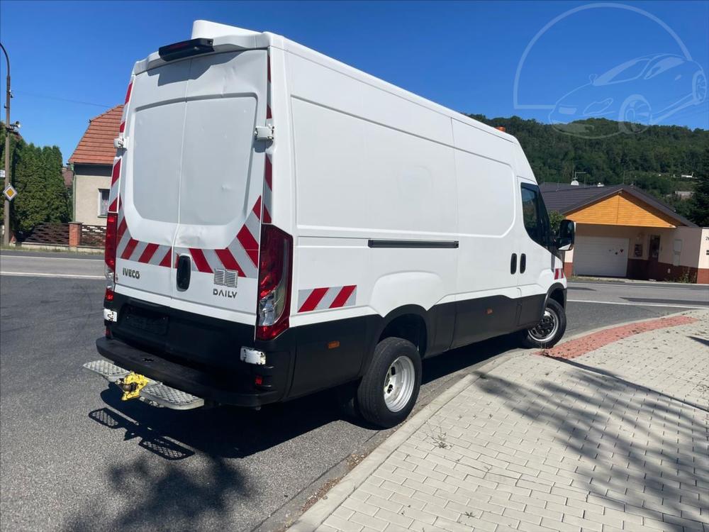 Iveco Daily 3,0 50C18HZ V 12m3