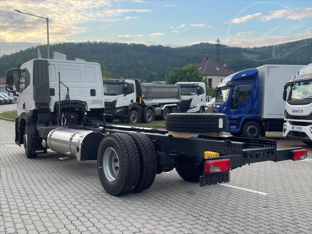 Iveco S WAY 190 40/P LNG podvozek 4x