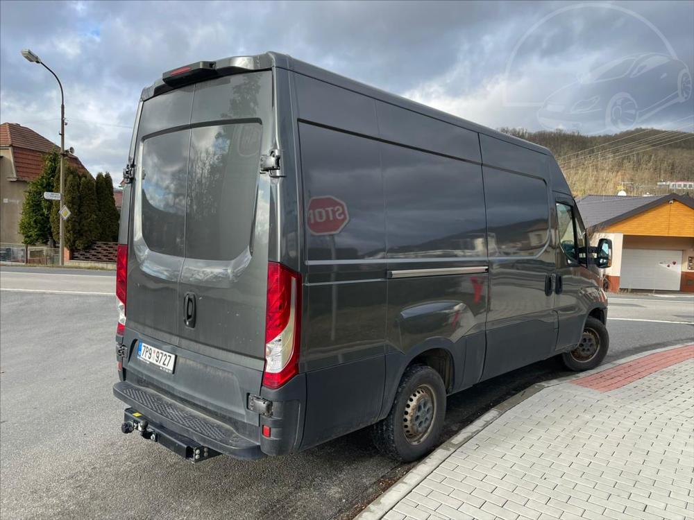 Iveco Daily 2,3 35S15 V 352L 12m3