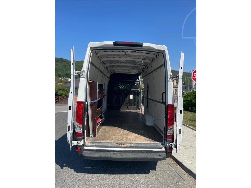 Iveco Daily 2,3 35S16V A8  16m3