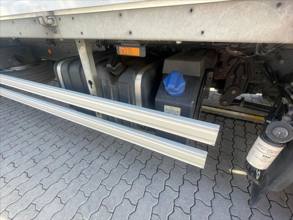 Iveco 140 MLC E28/P PLACHTA+ELO 7