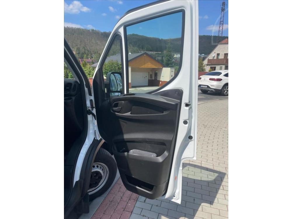 Iveco Daily 3,0 35S18 HA8V  16m3