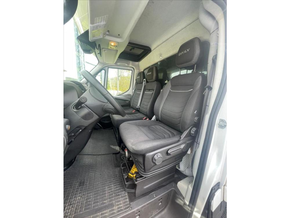 Iveco Daily 3,0 35S18H 10 PALETA