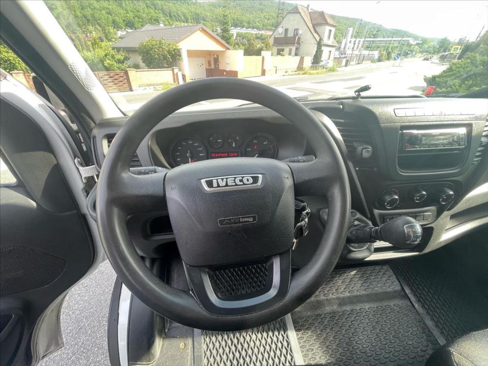 Iveco Daily 2,3 35S14V 12m3  PEKRNA