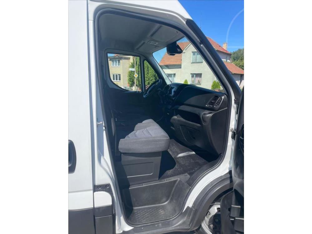 Iveco Daily 3,0 50C18HZ V 12m3