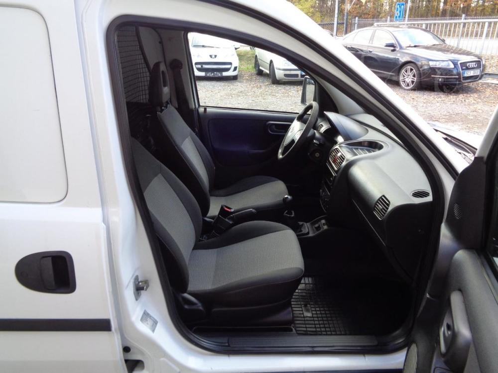 Opel Combo 1.3  Tan zazen