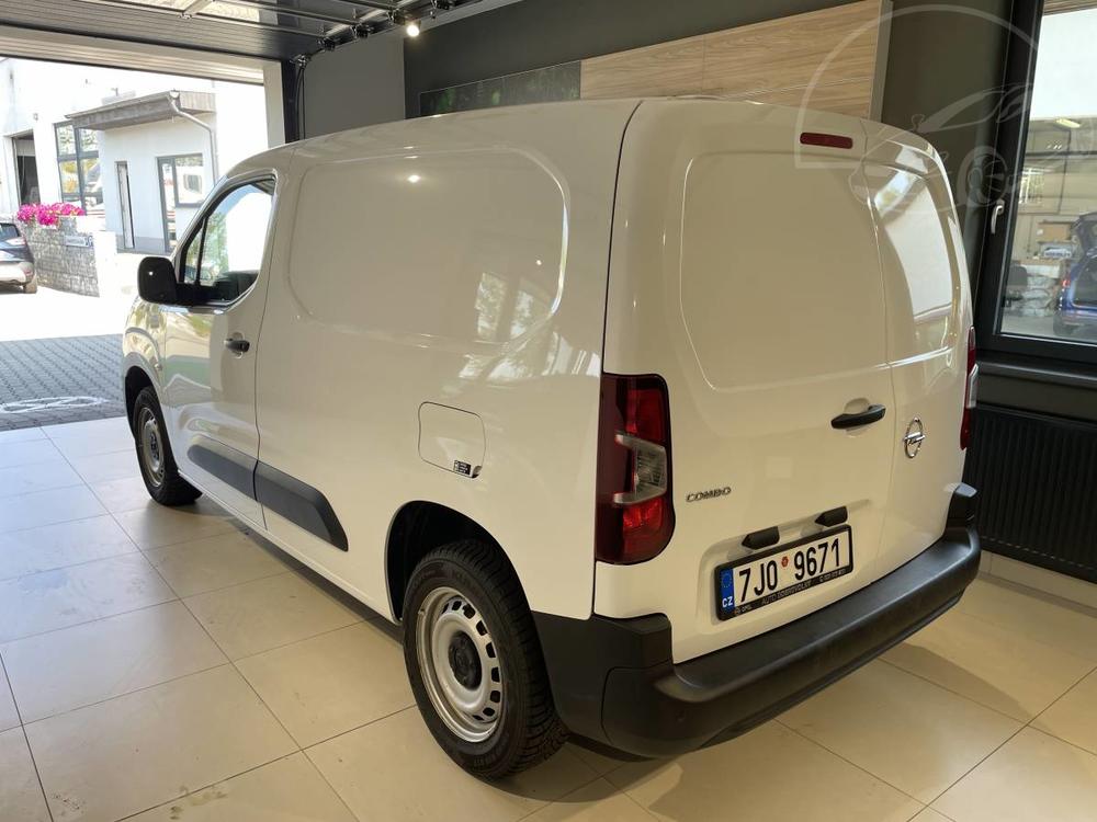 Opel Combo Van Enjoy L1H1 D15DT Diesel 75