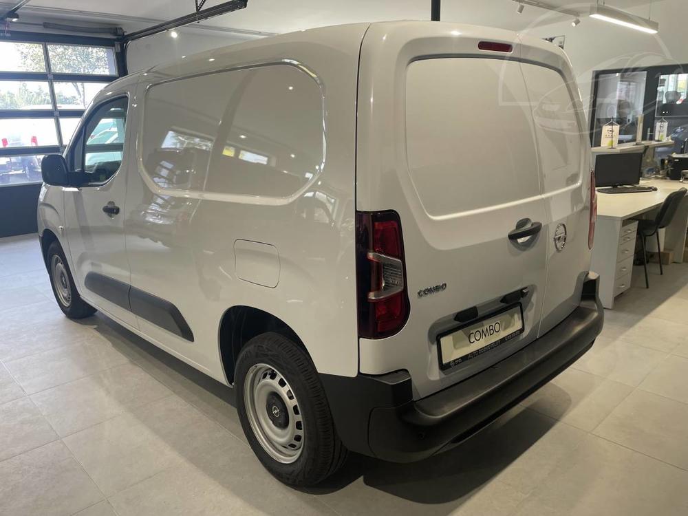 Opel Combo Van L1 1.2 TURBO (81kW/110k) M