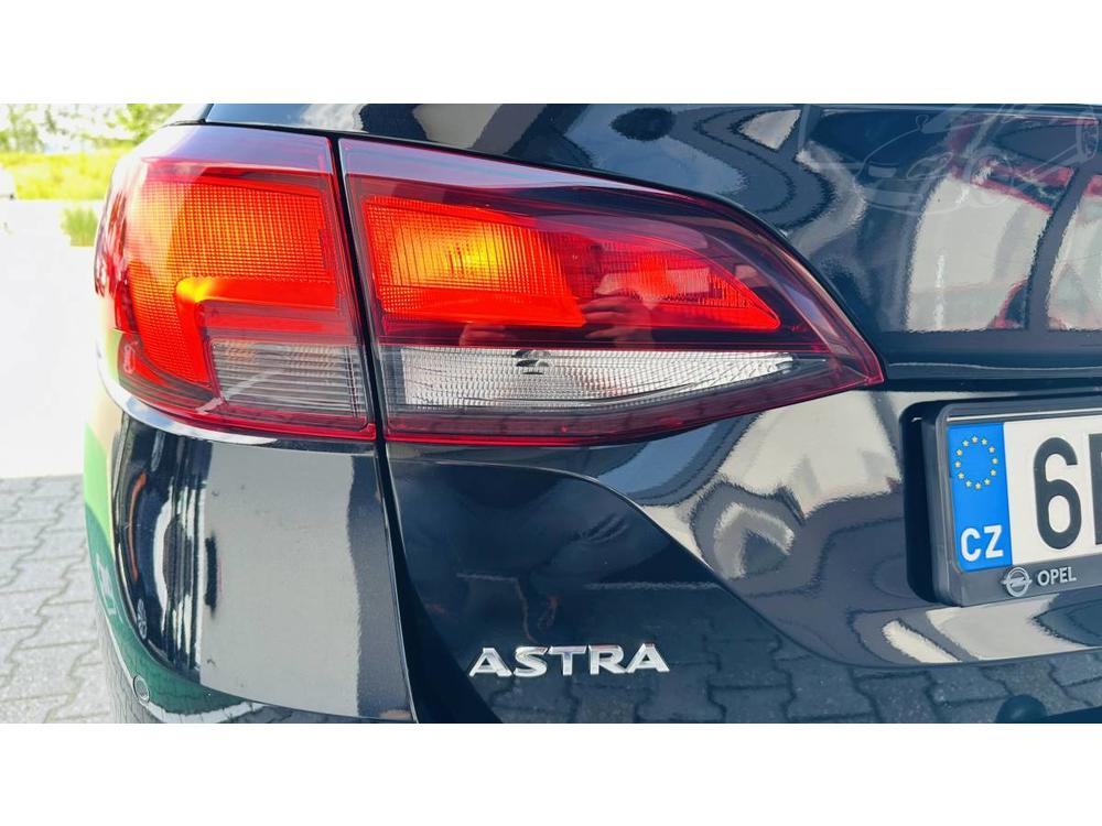 Opel Astra Elegance Sports Tourer F15DVH