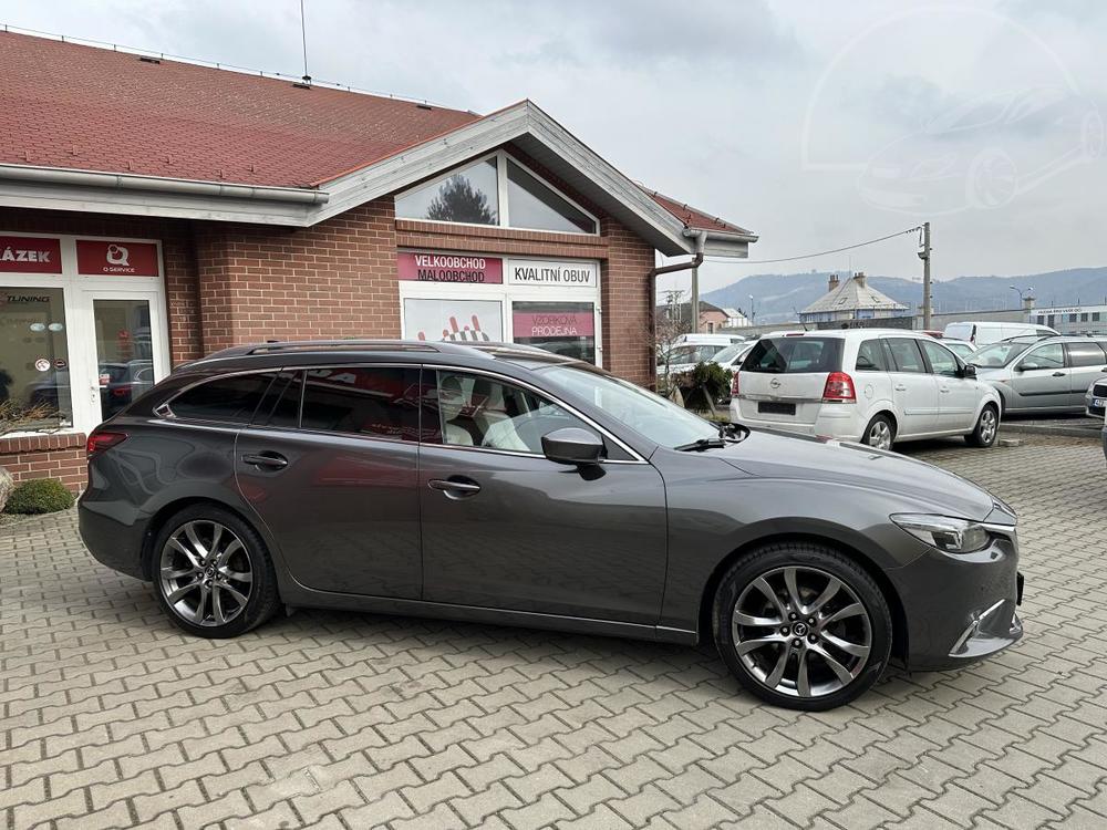 Mazda 6 -2,5i -pln vbava-2 sada kol