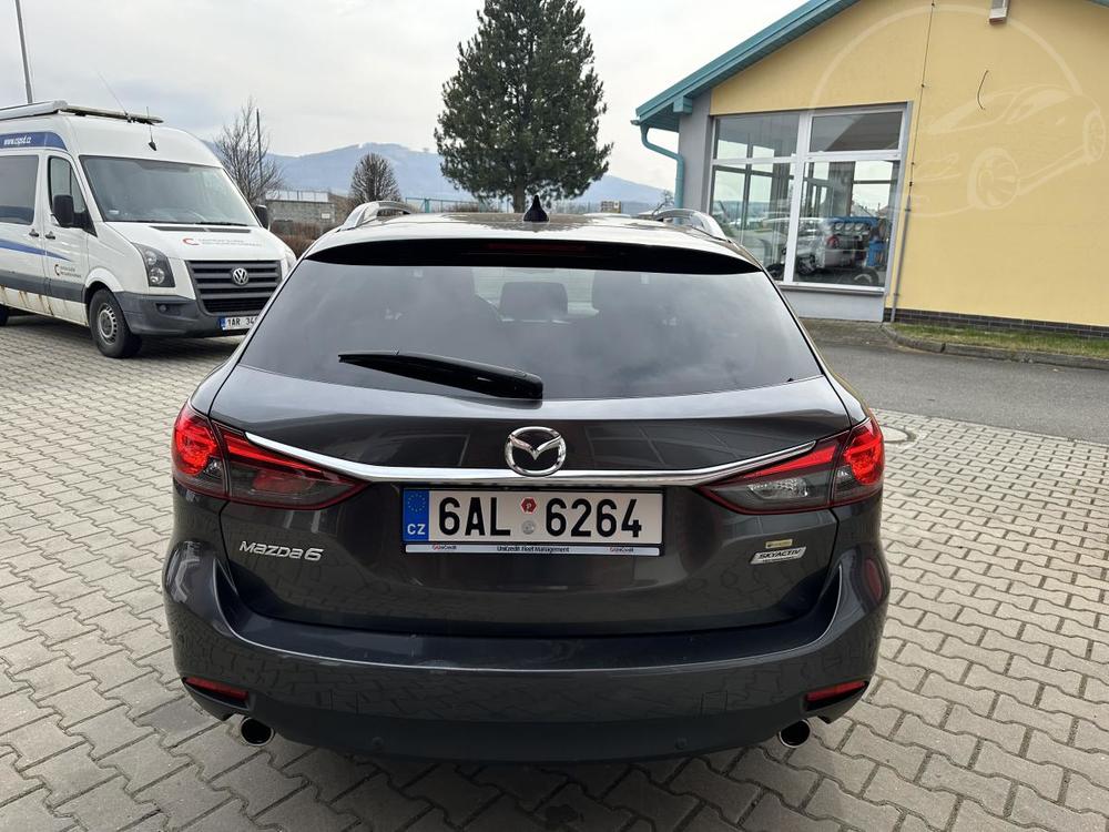 Mazda 6 -2,5i -pln vbava-2 sada kol