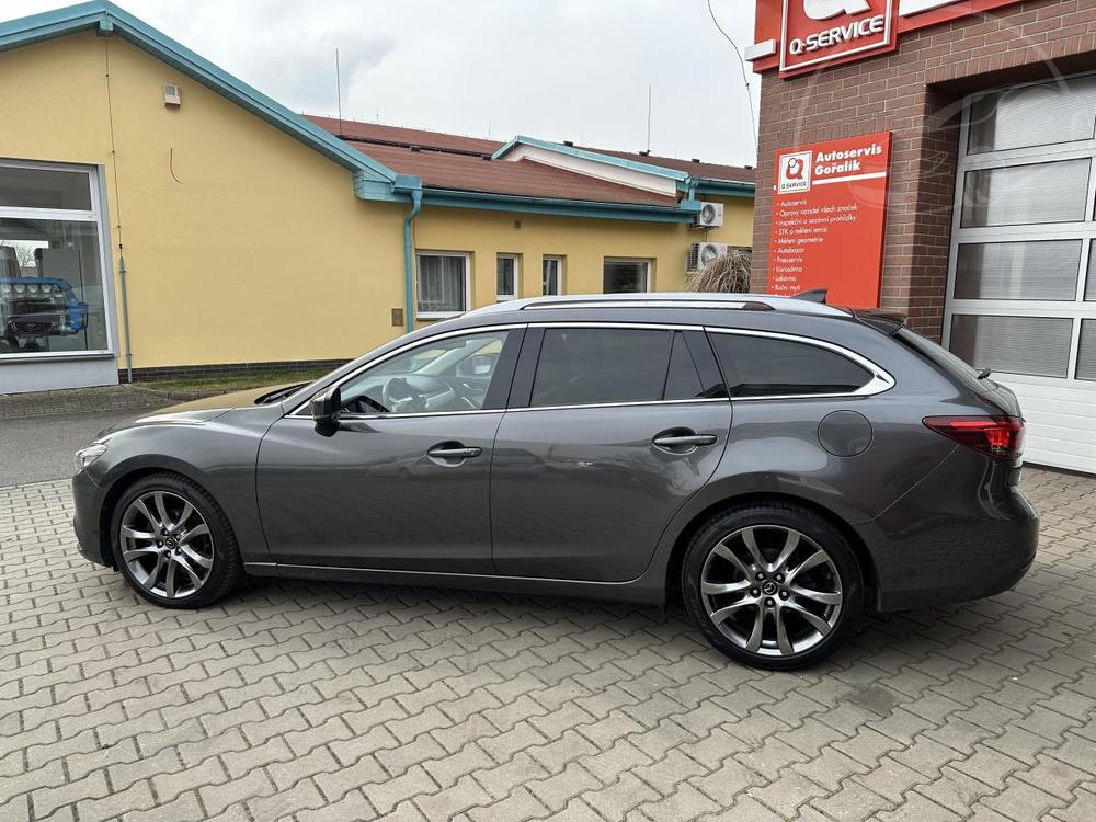 Mazda 6 -2,5i -pln vbava-2 sada kol