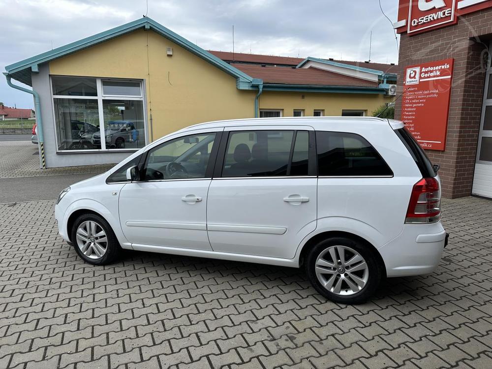 Opel Zafira 1,8-TEMPOMAT-TAN-7MST